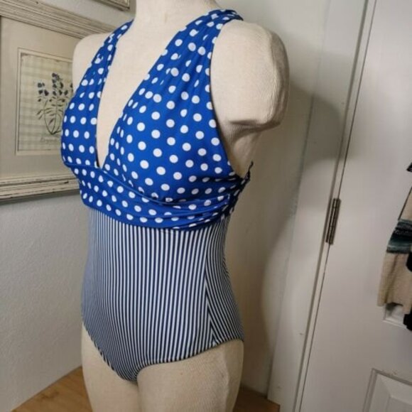 NWT Cupshe Large one piece swimsuit Blue poka dot stripe, adjustable vacation - Picture 6 of 10